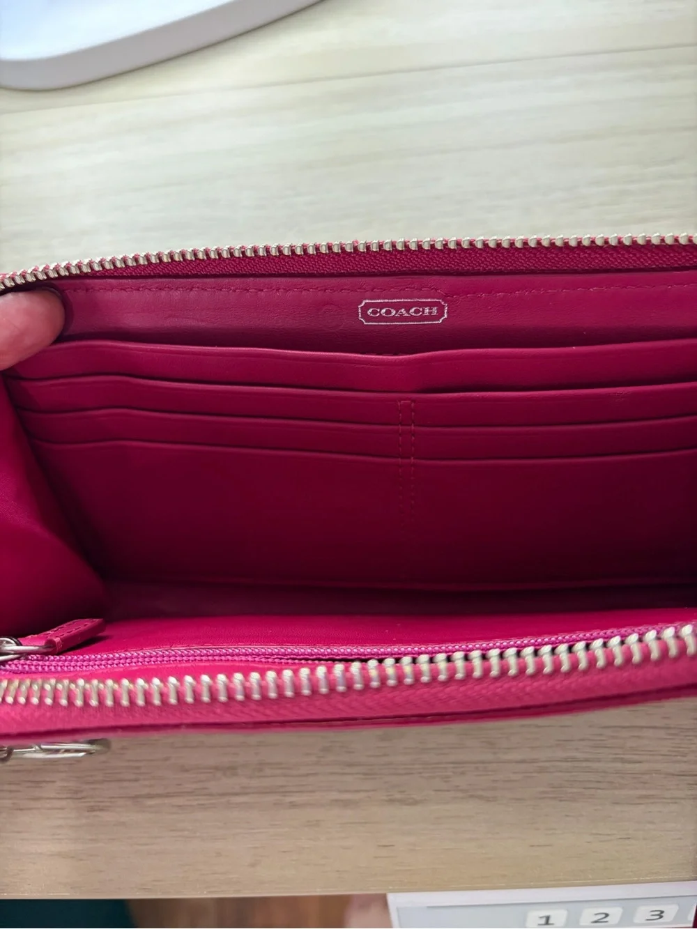 Y2K Coach Poppy kaleidoscope Pink, Purple & White Patterned Zip Wristlet Wallet